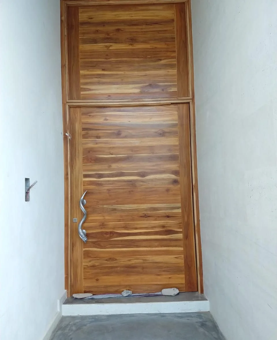 Puerta de madera a medida Tempus Monterrey