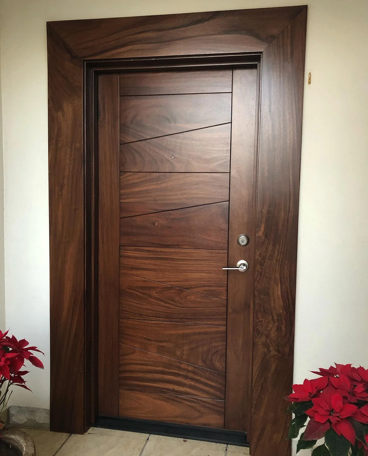 Puerta de madera a medida Tempus Monterrey