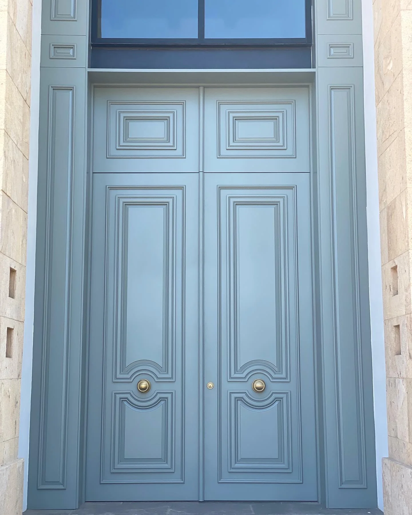Puerta de madera a medida Tempus Monterrey