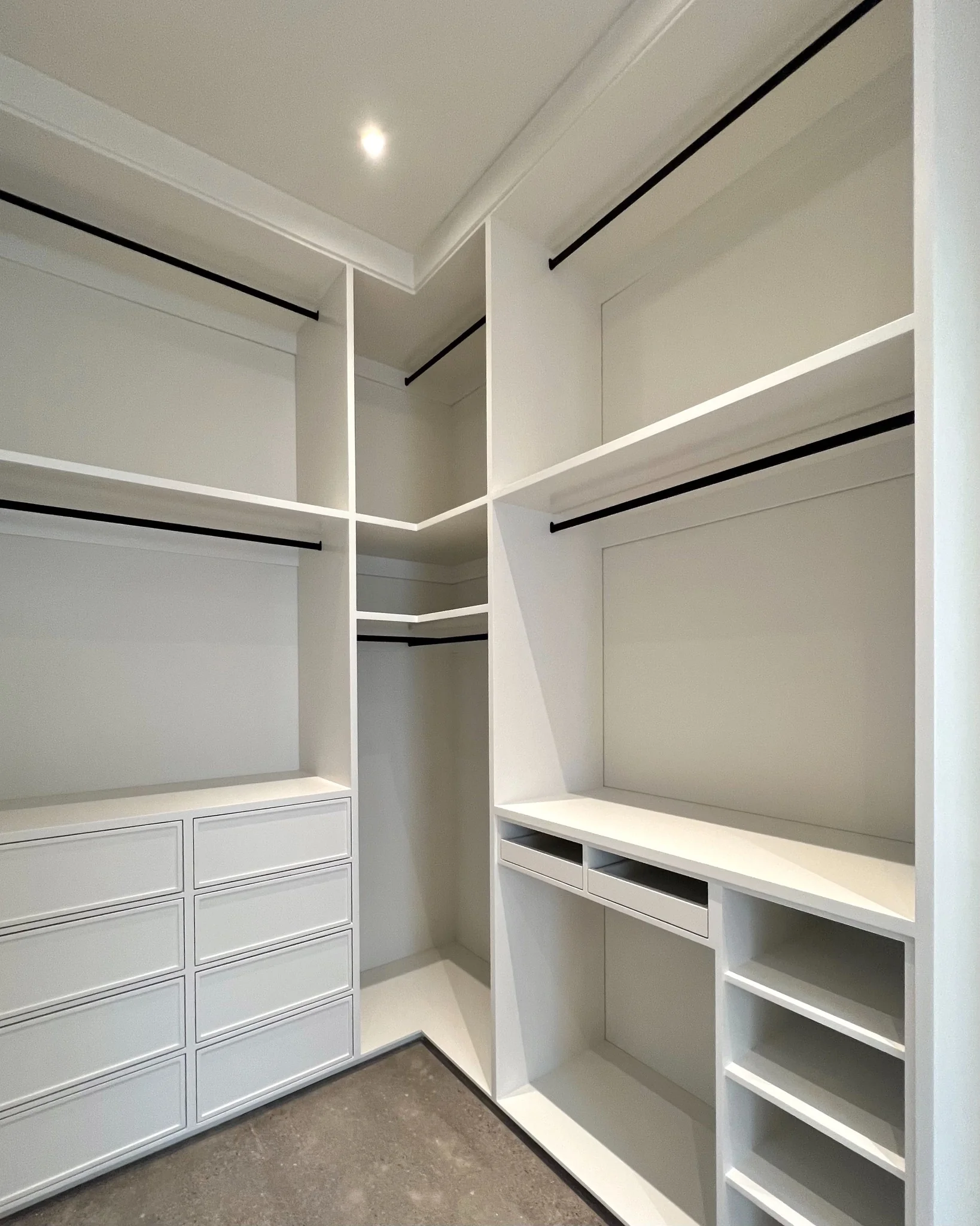 Closet y vestidor a medida Tempus Monterrey