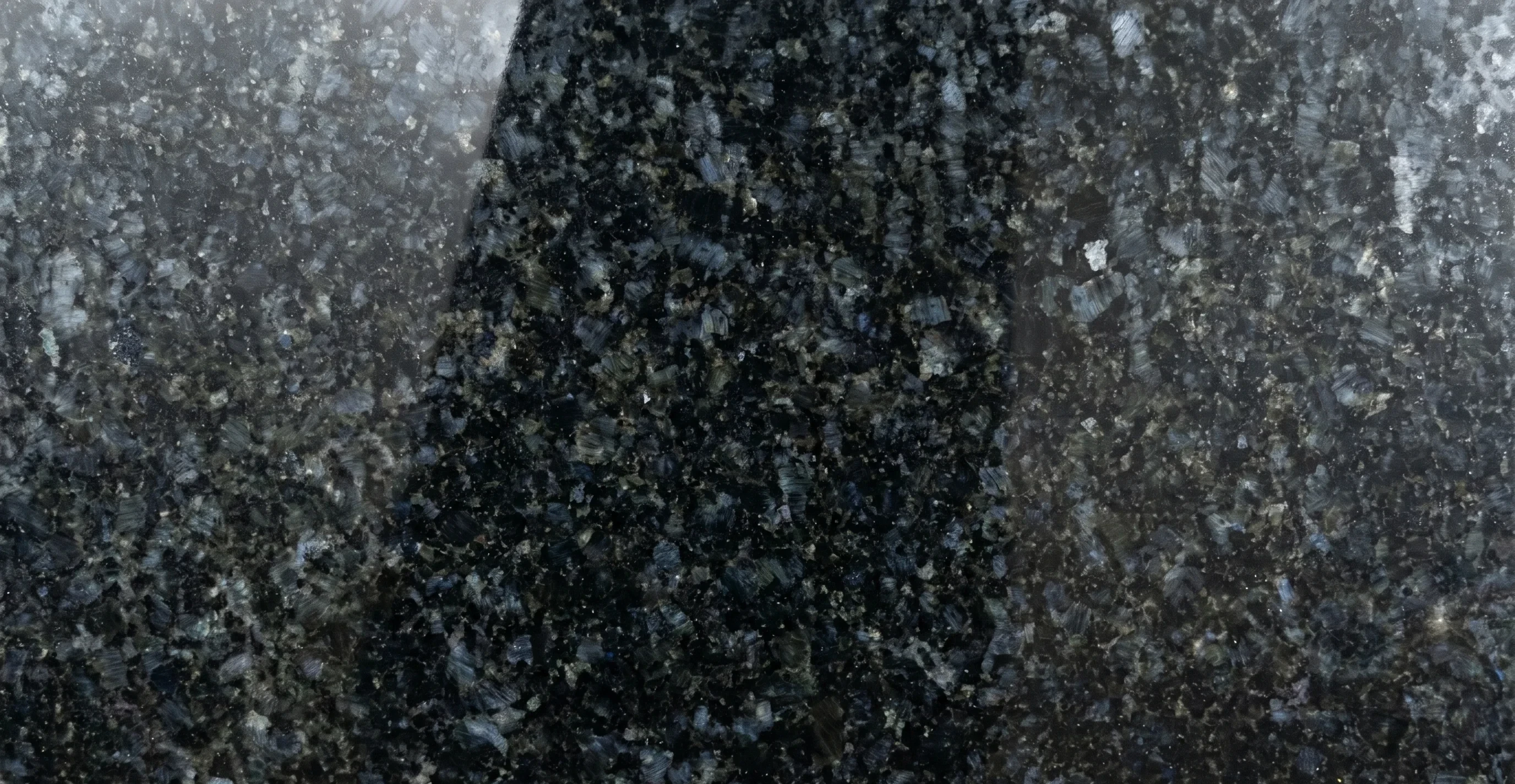Referencia visual de granito Black Pearl