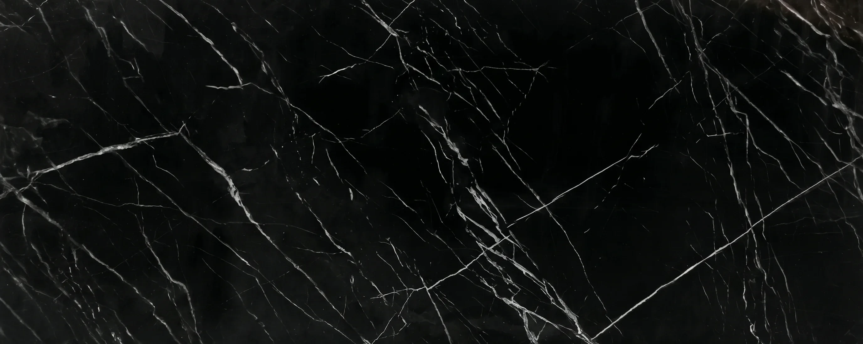 Referencia visual de mármol Negro Marquina