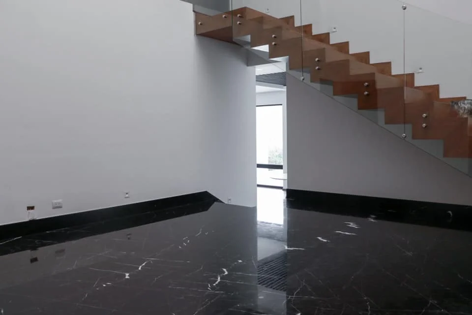 Piso de piedra natural Tempus Monterrey