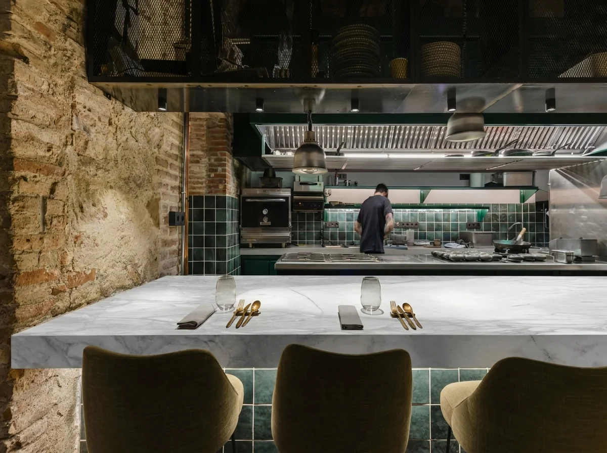 Brazilian Arabescato ambiente