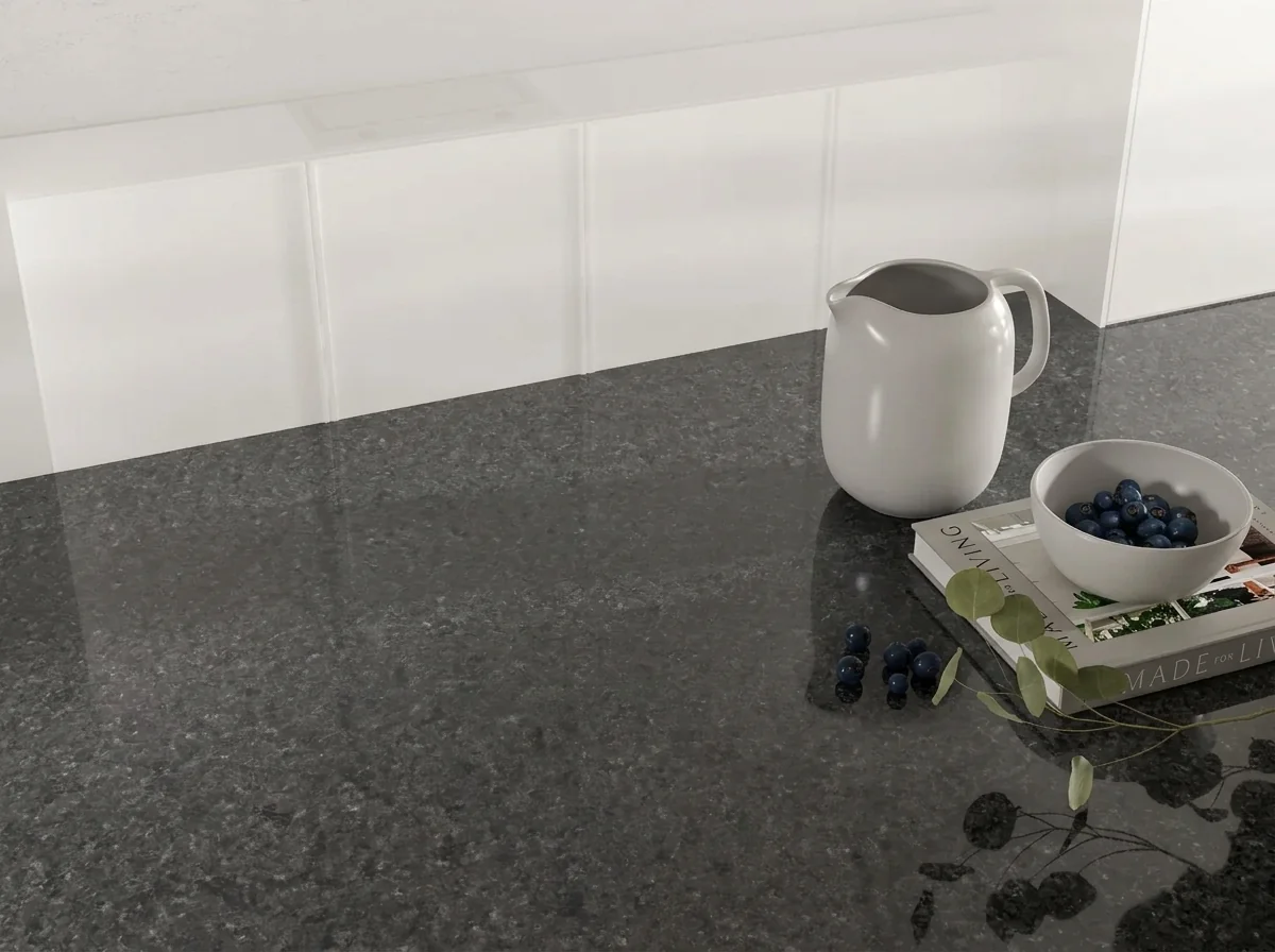 Negro San Gabriel Leather ambiente